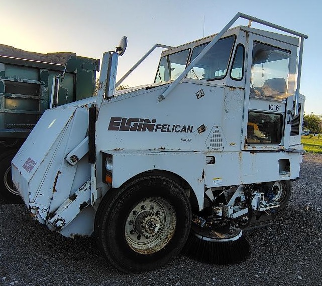 1999 ELGIN Pelican Series P - Image 2